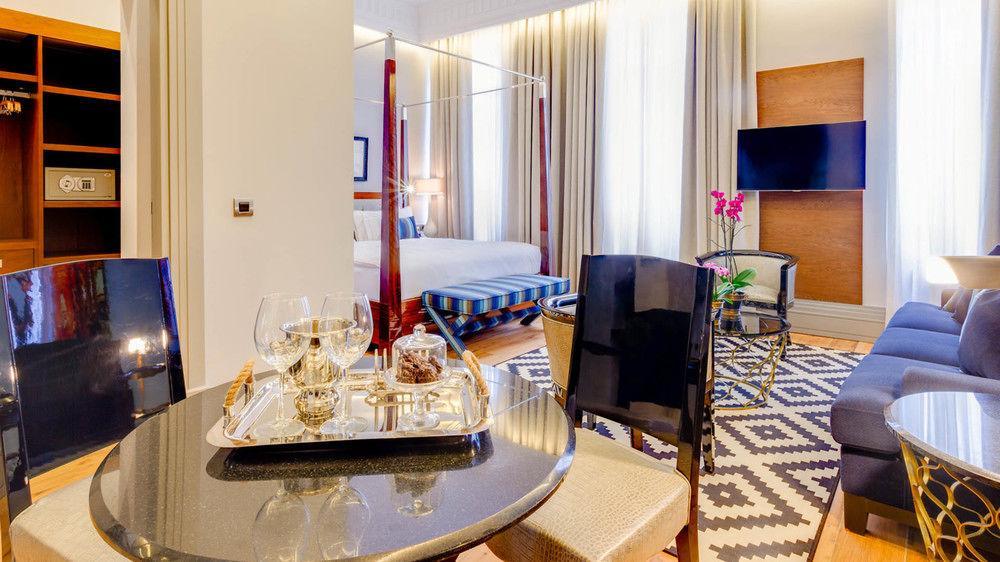 Ravouna 1906 Bosphorus Hotel
